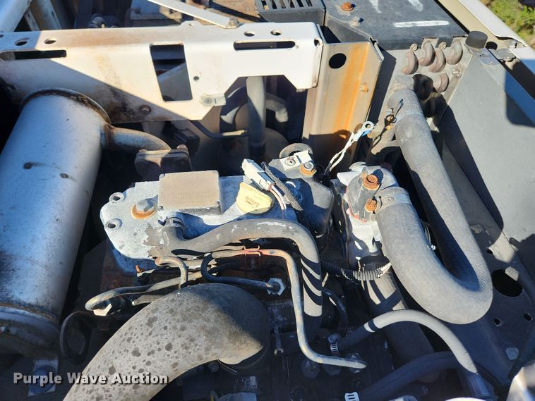 image for item DI6272 2004 Freightliner Business Class M2  refrigerated truck