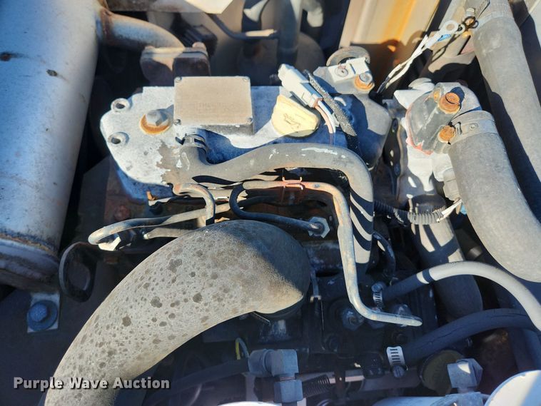 image for item DI6272 2004 Freightliner Business Class M2  refrigerated truck