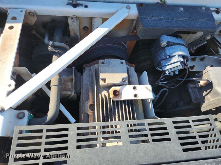 image for item DI6272 2004 Freightliner Business Class M2  refrigerated truck