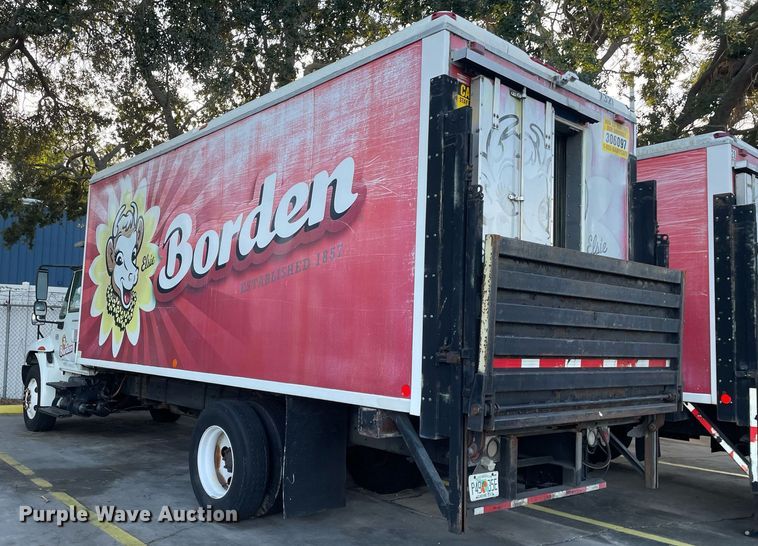 image for item DI6273 2007 International 4300  refrigerated truck