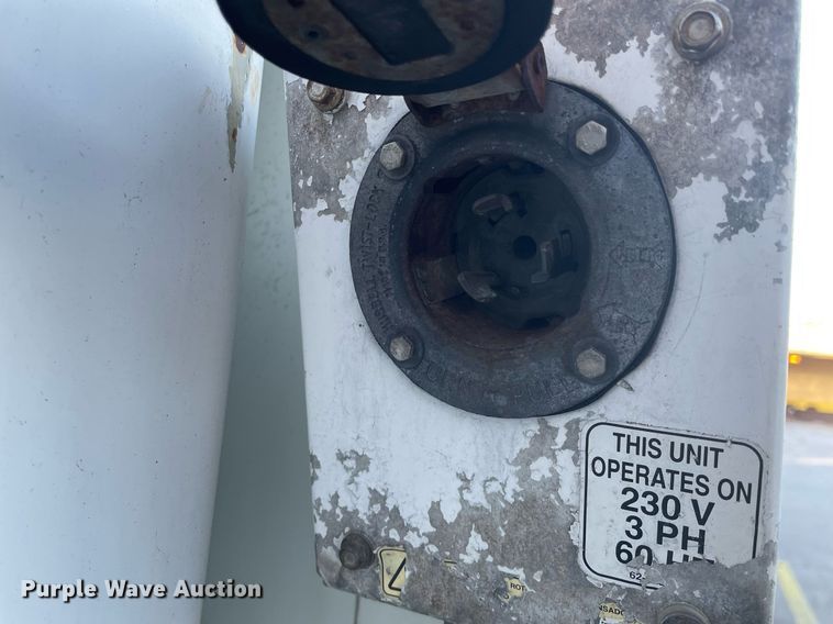 image for item DI6273 2007 International 4300  refrigerated truck