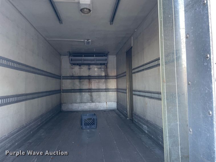 image for item DI6273 2007 International 4300  refrigerated truck