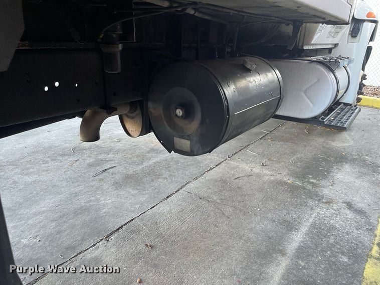 image for item DI6273 2007 International 4300  refrigerated truck