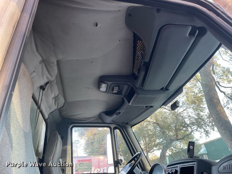 image for item DI6273 2007 International 4300  refrigerated truck