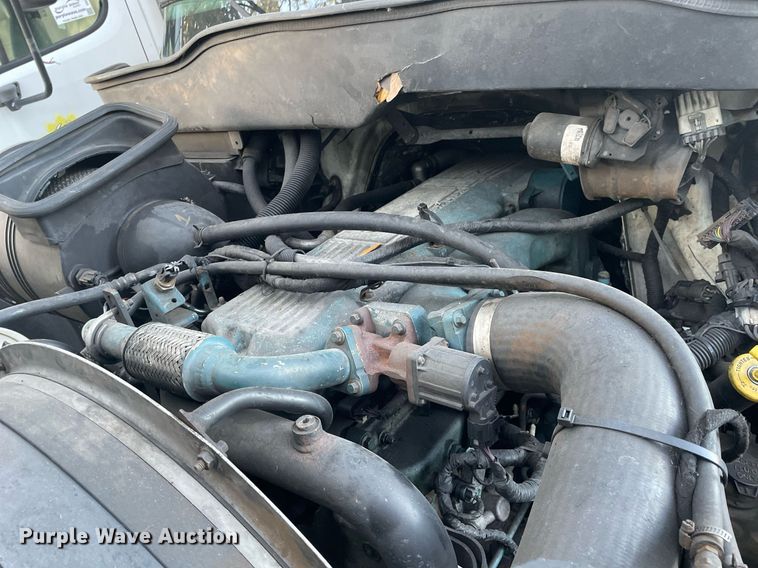 image for item DI6273 2007 International 4300  refrigerated truck