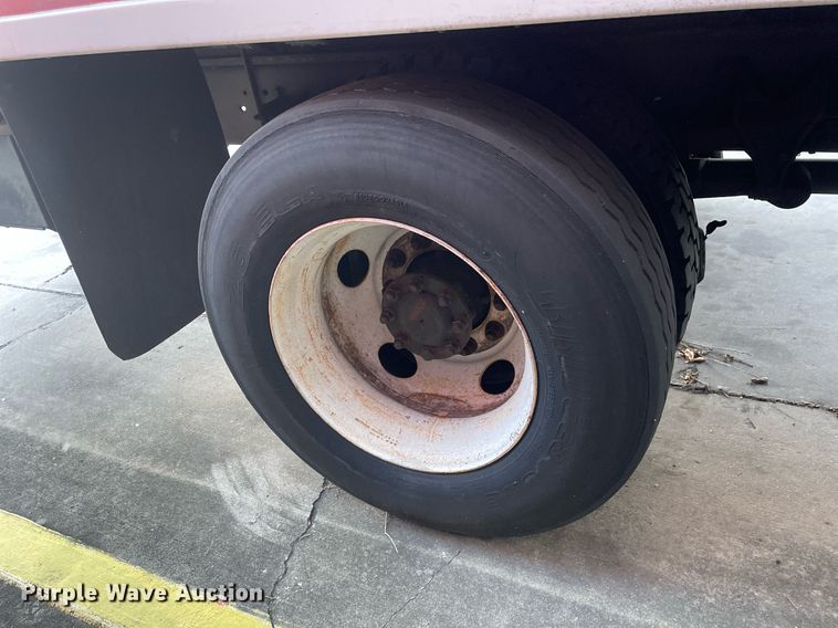 image for item DI6273 2007 International 4300  refrigerated truck