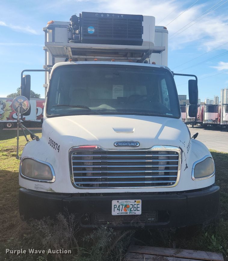 image for item DI6274 2005 Freightliner Business Class M2  refrigerated truck
