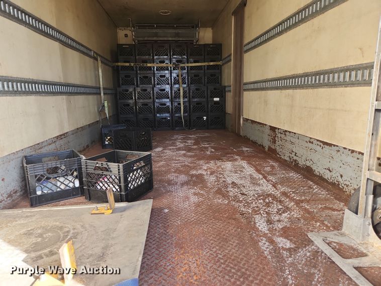 image for item DI6274 2005 Freightliner Business Class M2  refrigerated truck