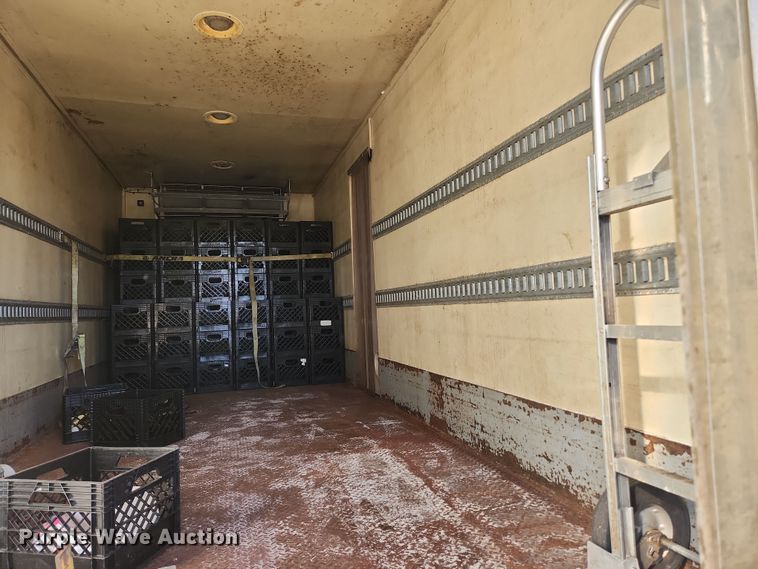 image for item DI6274 2005 Freightliner Business Class M2  refrigerated truck