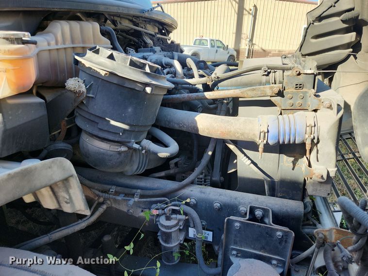 image for item DI6274 2005 Freightliner Business Class M2  refrigerated truck