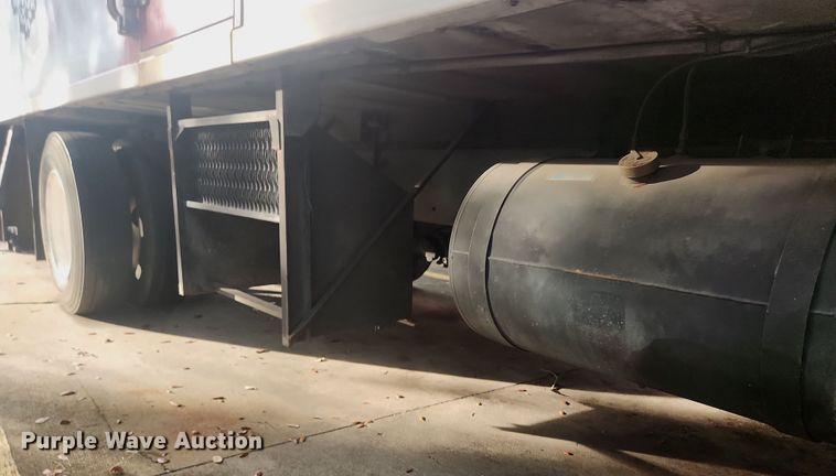 image for item DI6275 2004 Freightliner Business Class M2  refrigerated truck