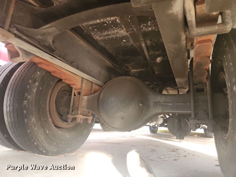 image for item DI6275 2004 Freightliner Business Class M2  refrigerated truck