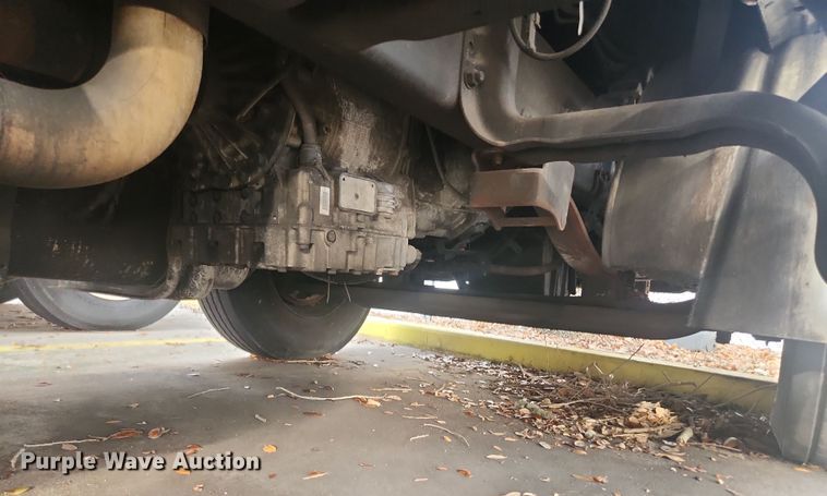 image for item DI6275 2004 Freightliner Business Class M2  refrigerated truck