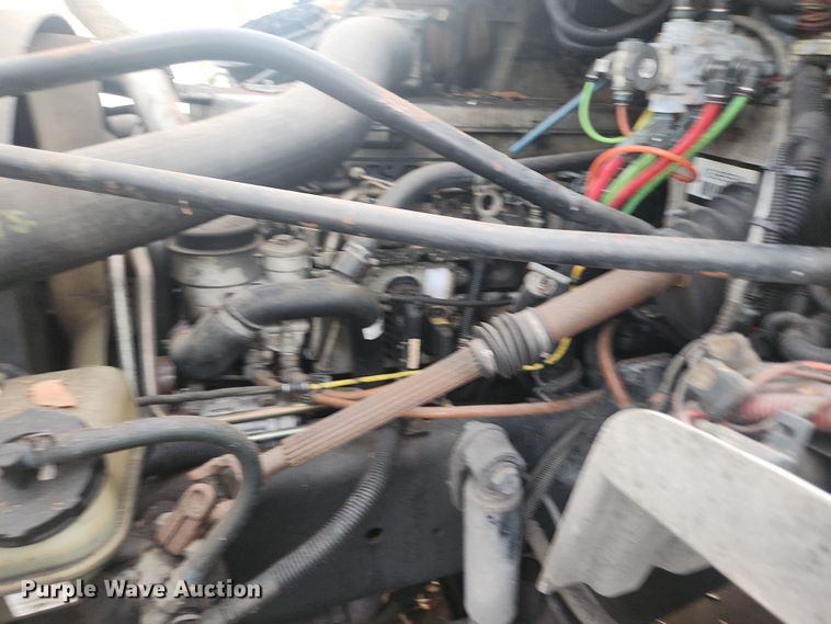 image for item DI6275 2004 Freightliner Business Class M2  refrigerated truck