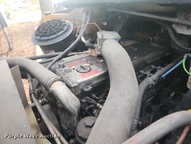 image for item DI6275 2004 Freightliner Business Class M2  refrigerated truck