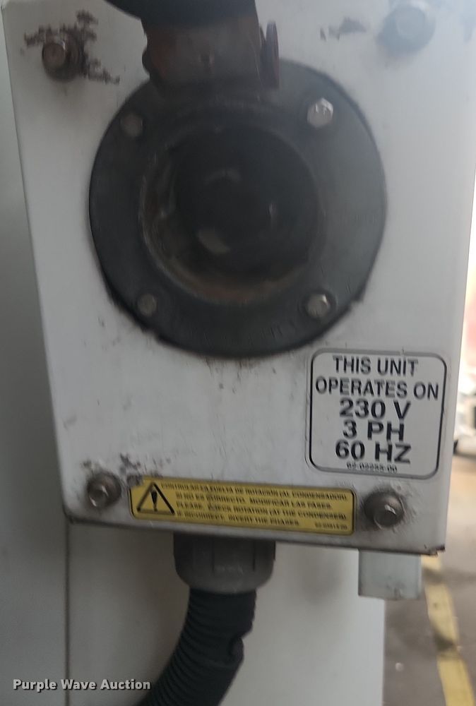 image for item DI6276 2005 Frieghtliner Business Class M2 refrigerated truck