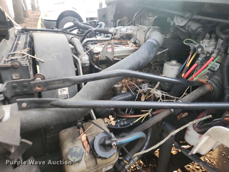 image for item DI6276 2005 Frieghtliner Business Class M2 refrigerated truck