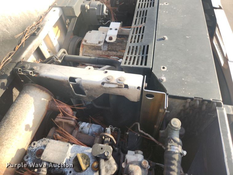 image for item DI6277 2004 Freightliner Buisness Class M2  refrigerated truck