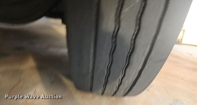 image for item DI6277 2004 Freightliner Buisness Class M2  refrigerated truck