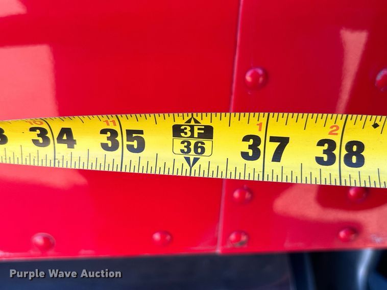 image for item DJ6497 2013 Kenworth W900  semi truck