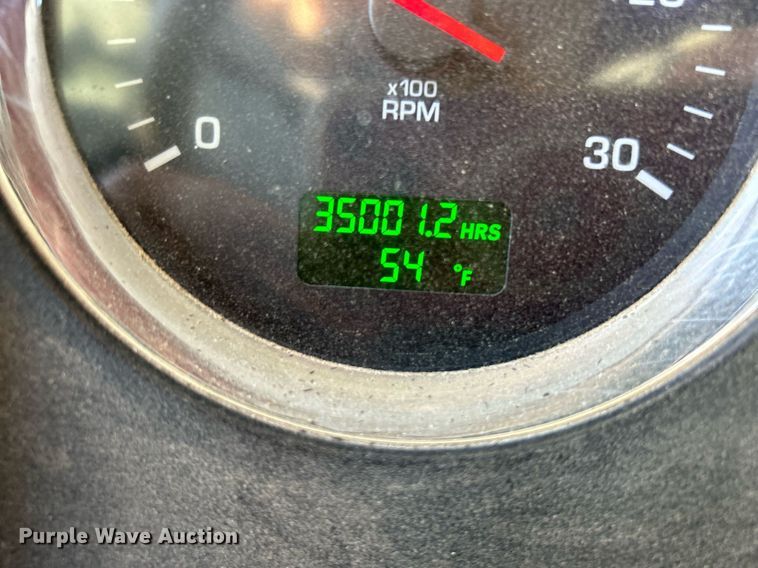 image for item DJ6497 2013 Kenworth W900  semi truck