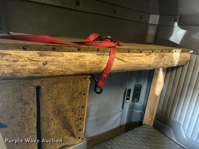 image for item DJ6497 2013 Kenworth W900  semi truck