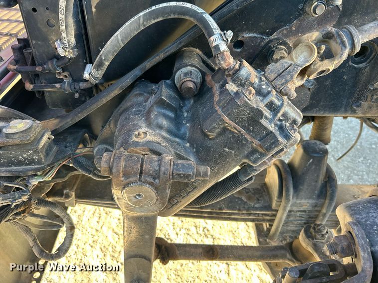 image for item DJ6497 2013 Kenworth W900  semi truck