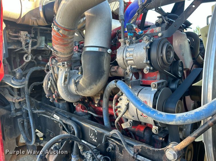 image for item DJ6497 2013 Kenworth W900  semi truck