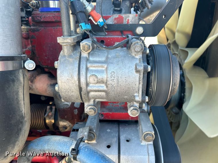 image for item DJ6497 2013 Kenworth W900  semi truck