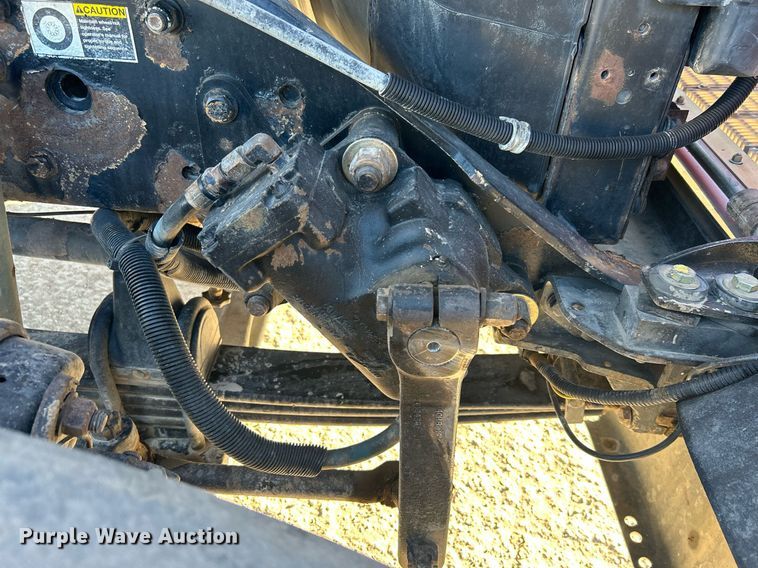 image for item DJ6497 2013 Kenworth W900  semi truck