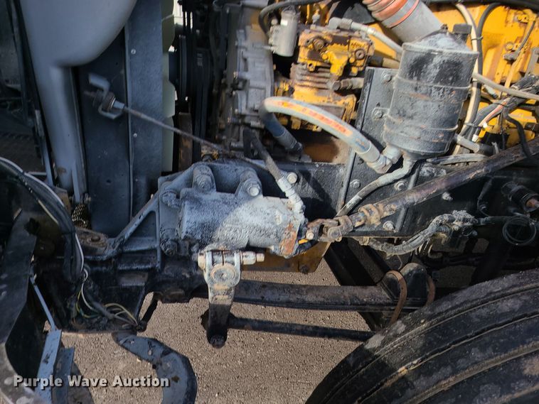 image for item DK4167 2000 Kenworth T600  semi truck