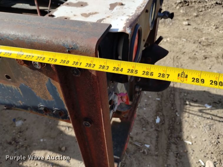 image for item DK8862 1999 Oshkosh FF-115  truck cab and chassis