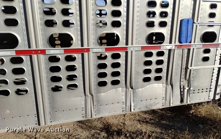 image for item DK8919 2016 Wilson PSDCL-402B  livestock trailer