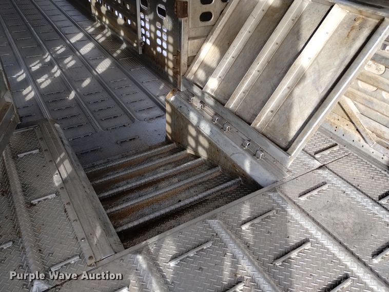 image for item DK8919 2016 Wilson PSDCL-402B  livestock trailer