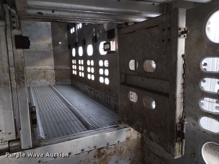 image for item DK8919 2016 Wilson PSDCL-402B  livestock trailer