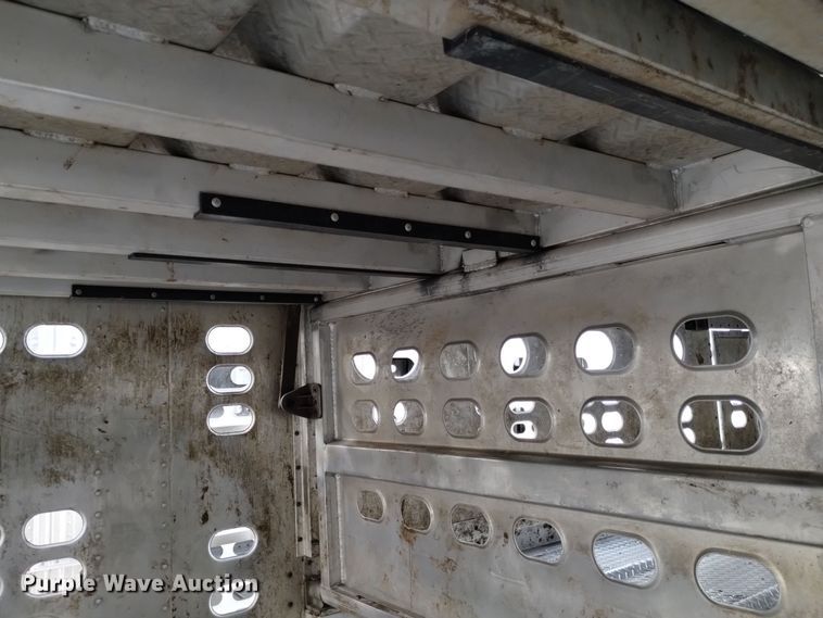 image for item DK8919 2016 Wilson PSDCL-402B  livestock trailer