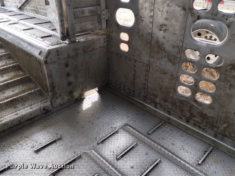 image for item DK8919 2016 Wilson PSDCL-402B  livestock trailer