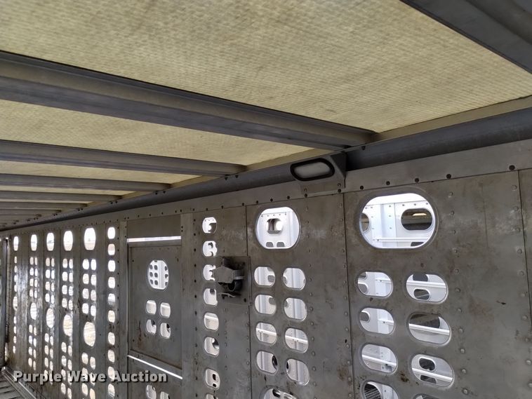 image for item DK8919 2016 Wilson PSDCL-402B  livestock trailer