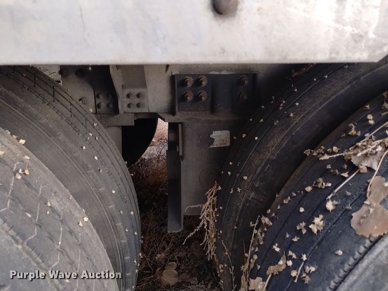 image for item DK8919 2016 Wilson PSDCL-402B  livestock trailer