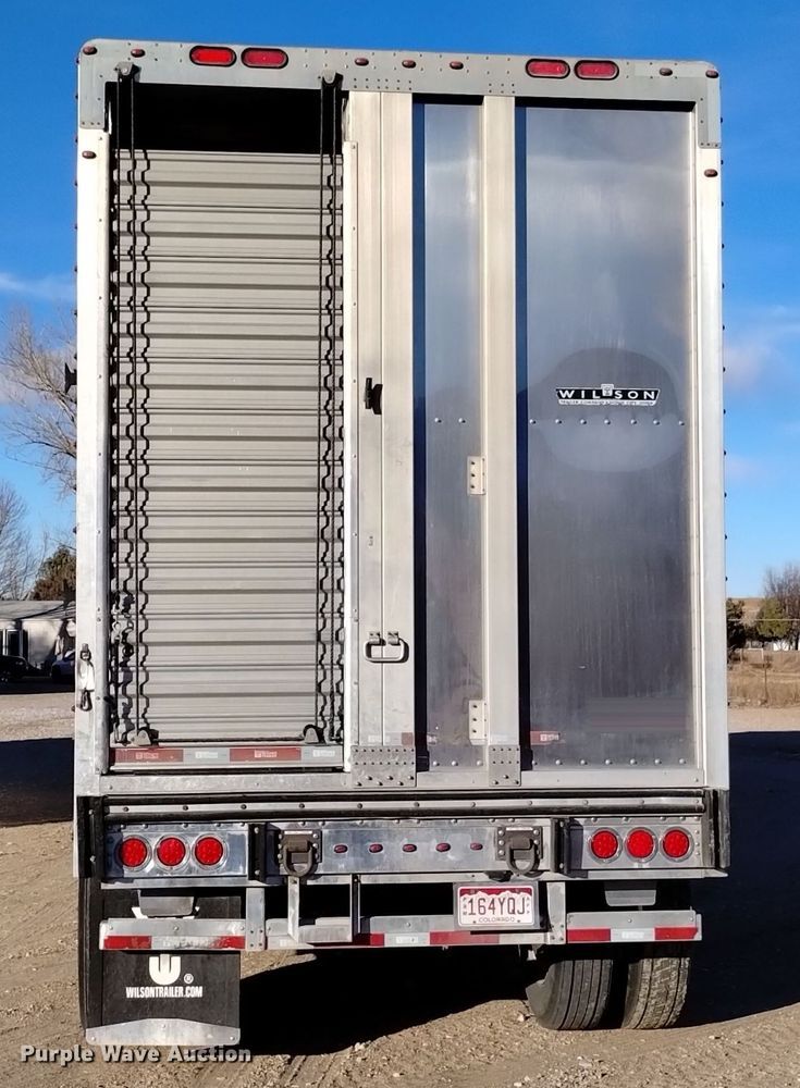 image for item DK8920 2014 Wilson PSDCL-402  livestock trailer