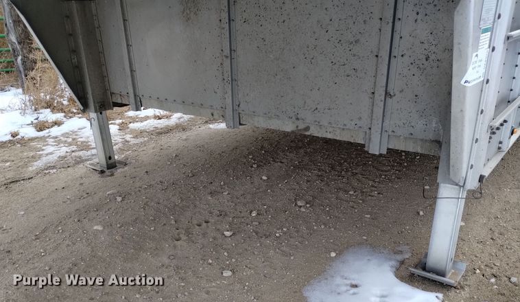 image for item DK8920 2014 Wilson PSDCL-402  livestock trailer