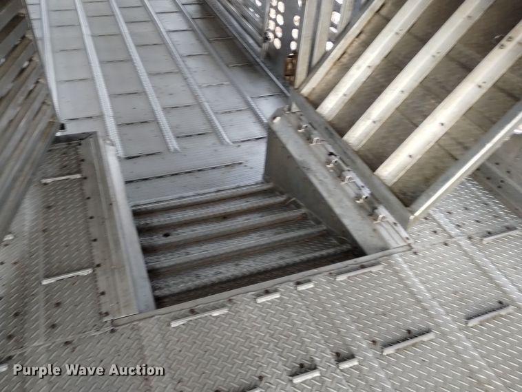 image for item DK8920 2014 Wilson PSDCL-402  livestock trailer