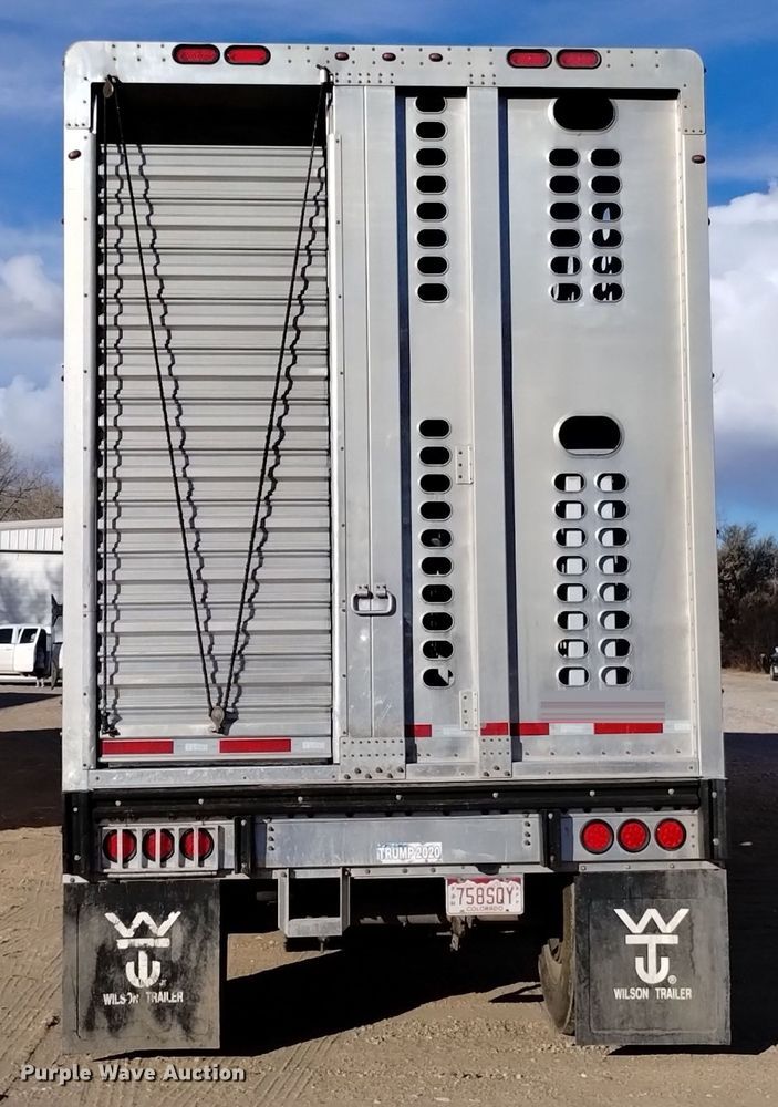image for item DK8921 2014 Wilson PSDCL-402  livestock trailer