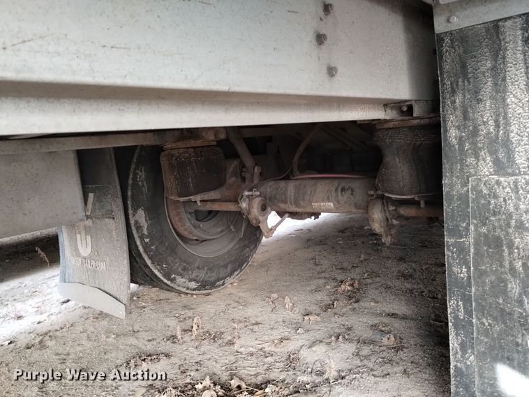 image for item DK8921 2014 Wilson PSDCL-402  livestock trailer