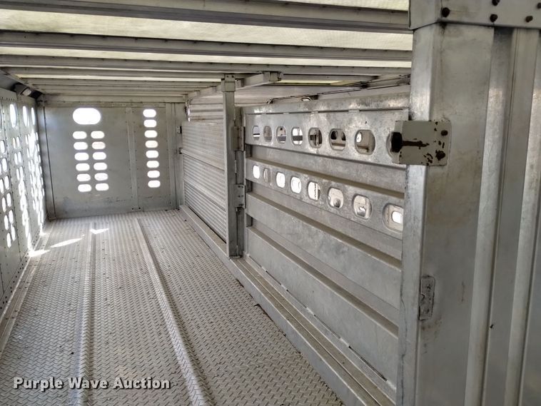 image for item DK8921 2014 Wilson PSDCL-402  livestock trailer