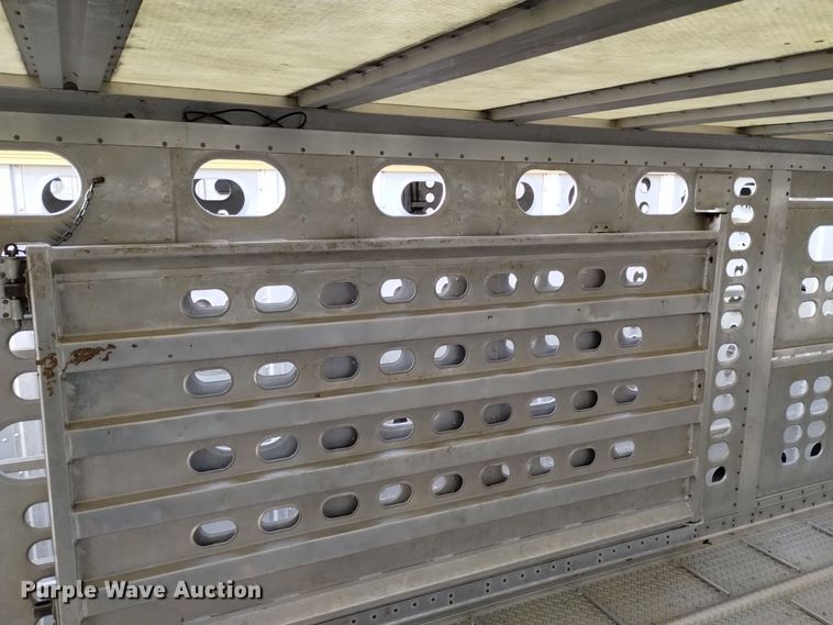 image for item DK8921 2014 Wilson PSDCL-402  livestock trailer