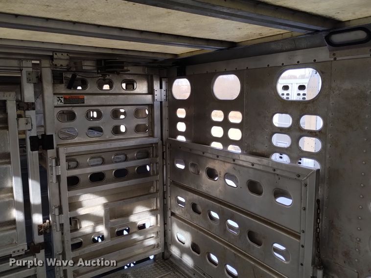 image for item DK8921 2014 Wilson PSDCL-402  livestock trailer