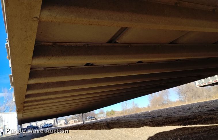 image for item DK8921 2014 Wilson PSDCL-402  livestock trailer