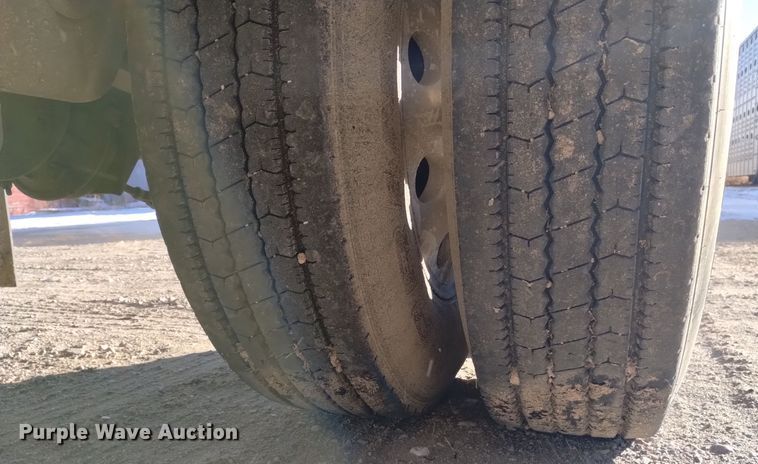 image for item DK8921 2014 Wilson PSDCL-402  livestock trailer