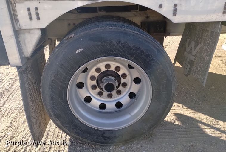 image for item DK8921 2014 Wilson PSDCL-402  livestock trailer